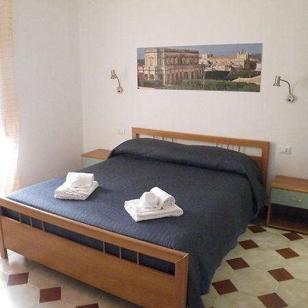 Bed and Breakfast Casa Nilla Noto Esterno foto